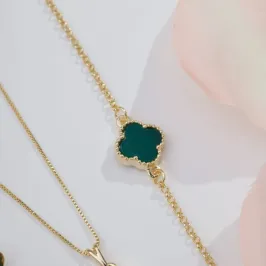 PULSEIRA DOURADA TREVO VERDE INSPIRAÇÃO