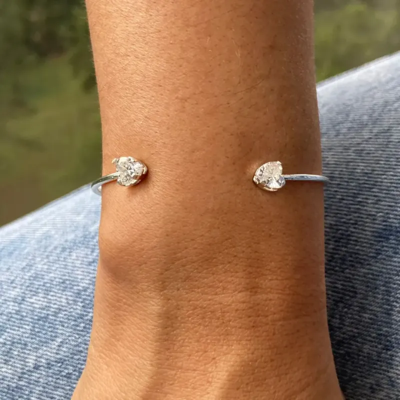 PULSEIRA PRATA BRACELETE CORAÇÕES ZIRCÔNIA