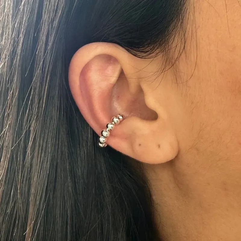 BRINCO PRATA PIERCING FAKE BOLINHAS