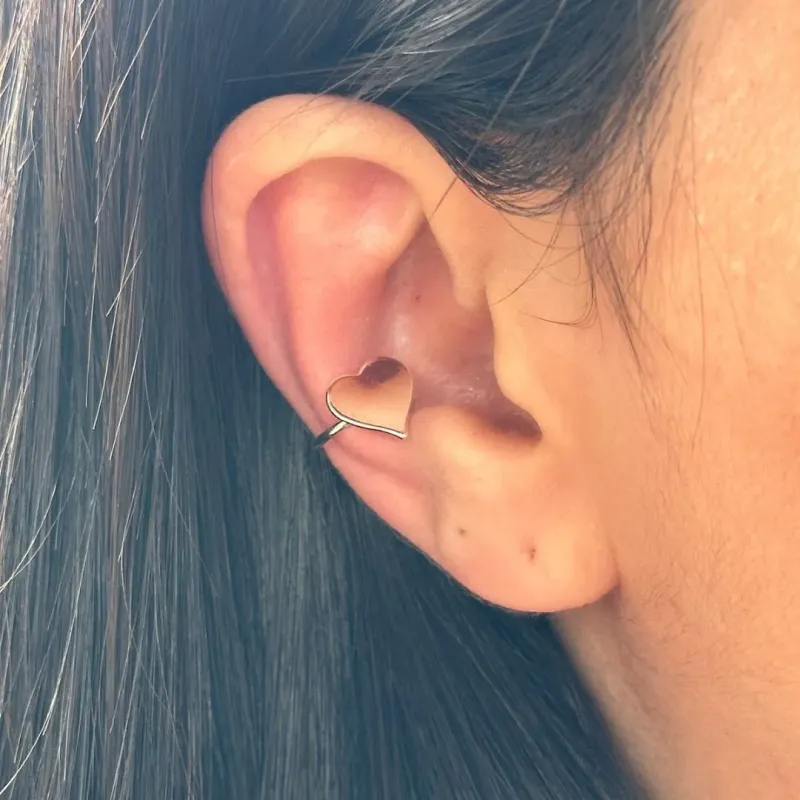 BRINCO PRATA PIERCING FAKE CORAÇÃO