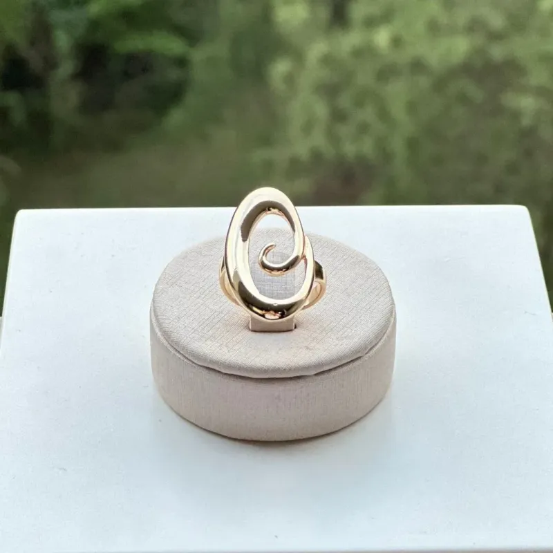 Anel Dourado Espiral Caracol