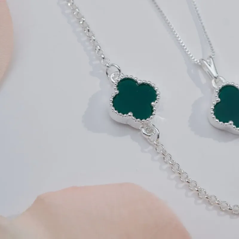 PULSEIRA PRATA TREVO VERDE INSPIRAÇÃO