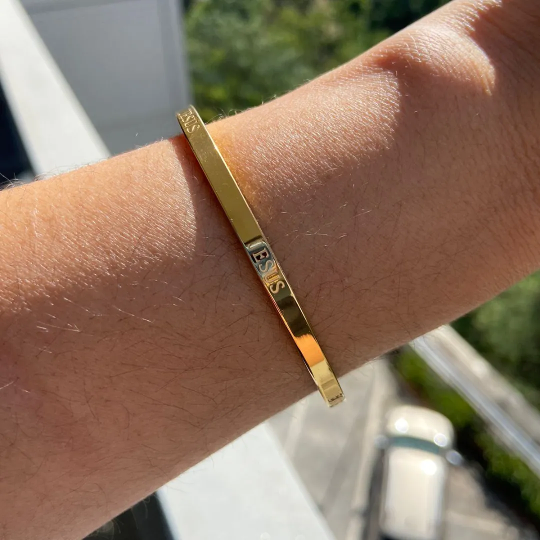 BRACELETE DOURADO JESUS