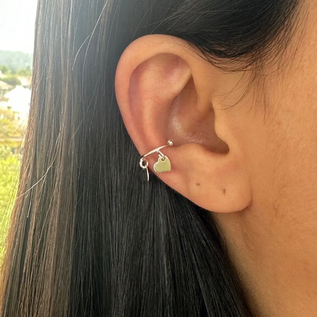 BRINCO PRATA PIERCING FAKE CORAÇÕES LISOS